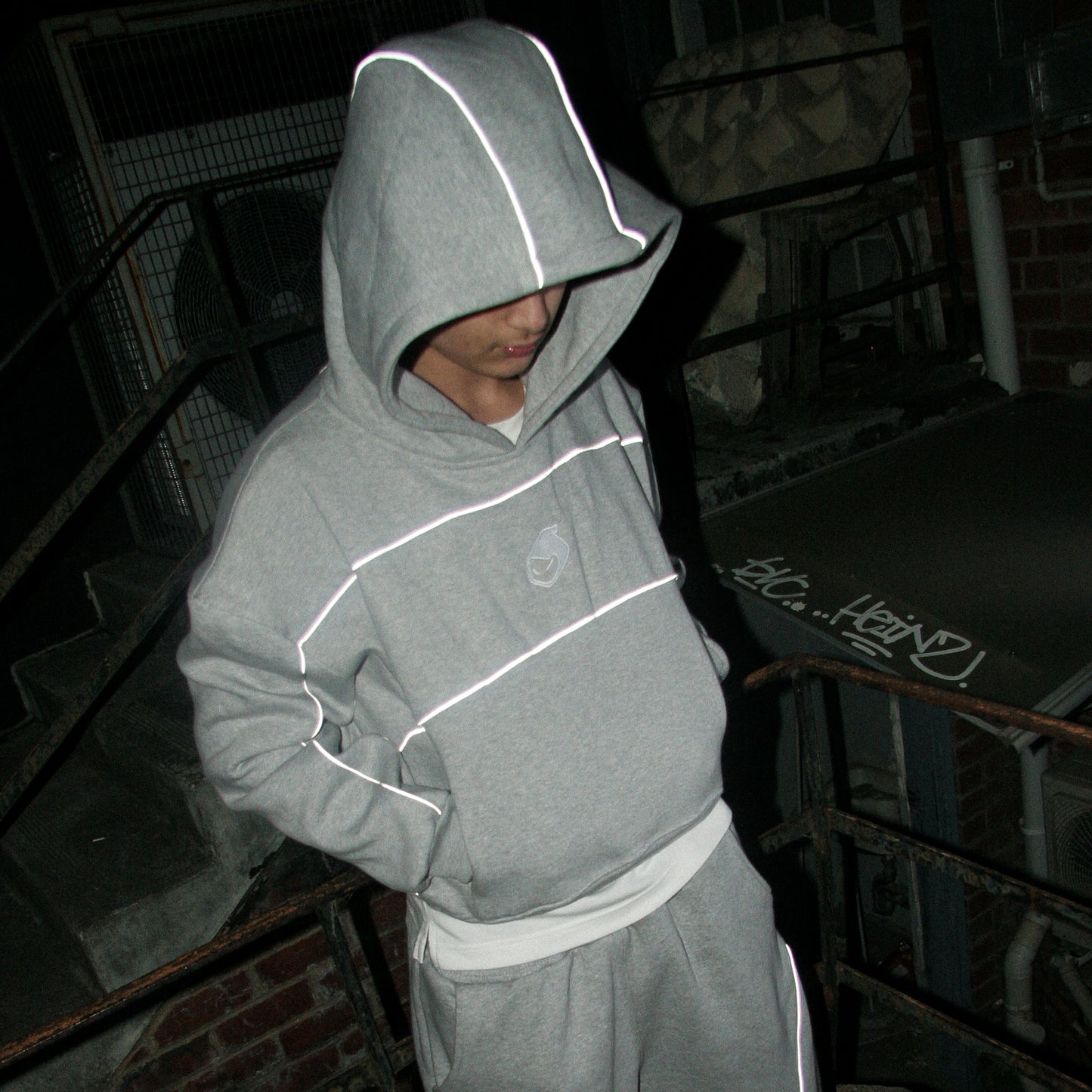 AFTER DARK SET